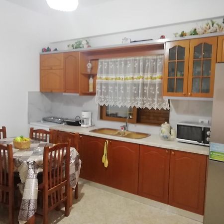 Jonny Guesthouse 사밀 외부 사진