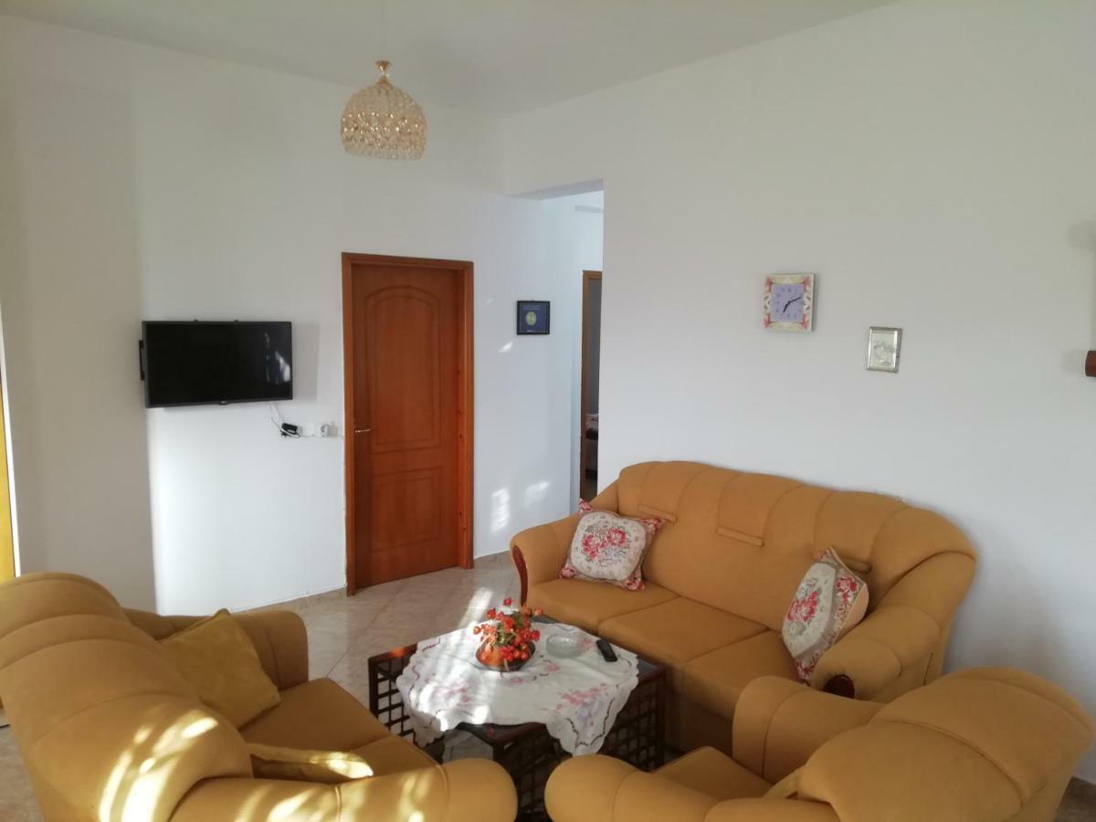 Jonny Guesthouse 사밀 외부 사진