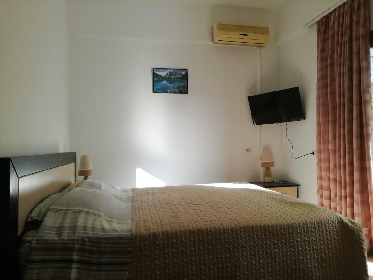 Jonny Guesthouse 사밀 외부 사진