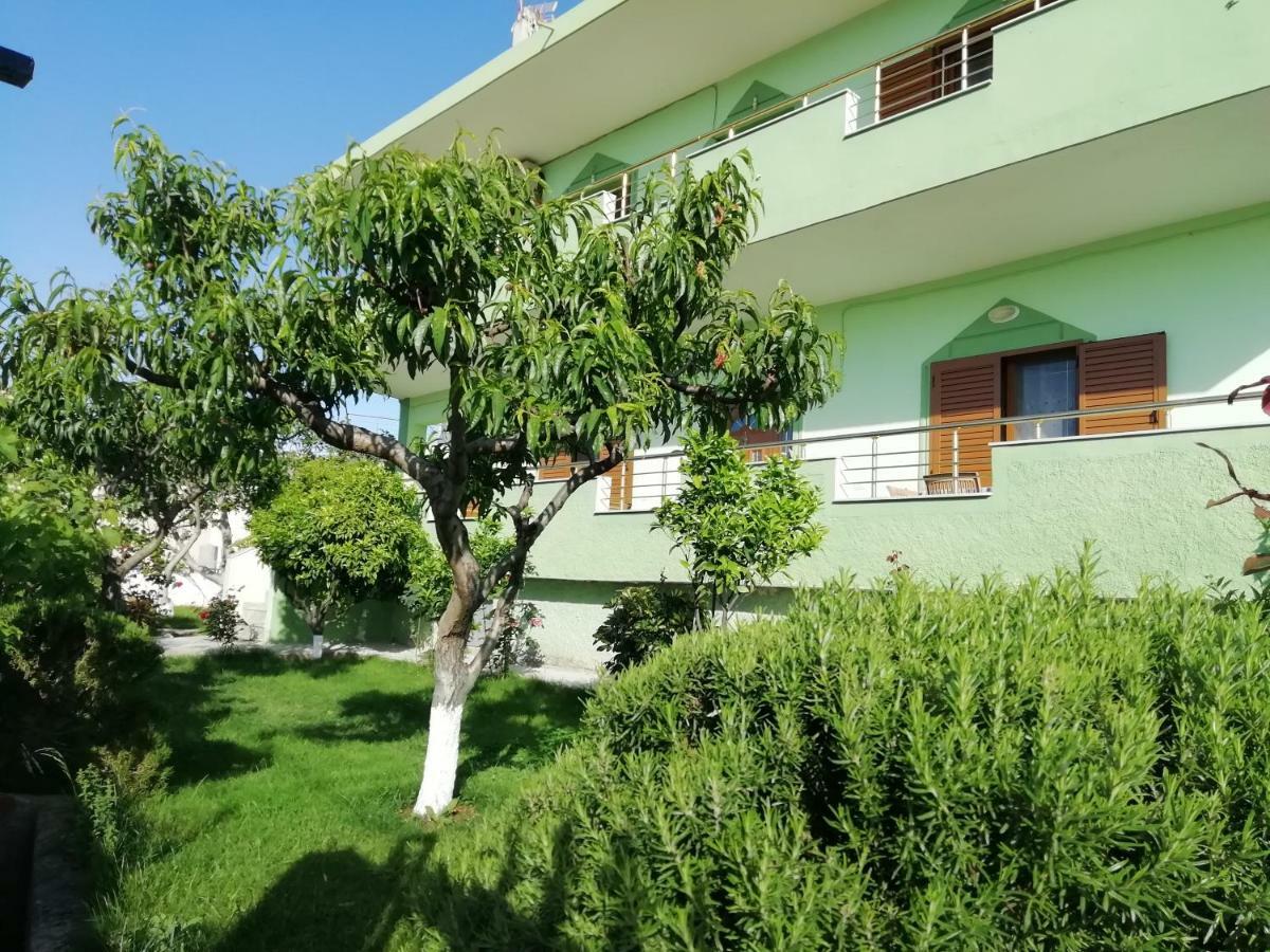 Jonny Guesthouse 사밀 외부 사진