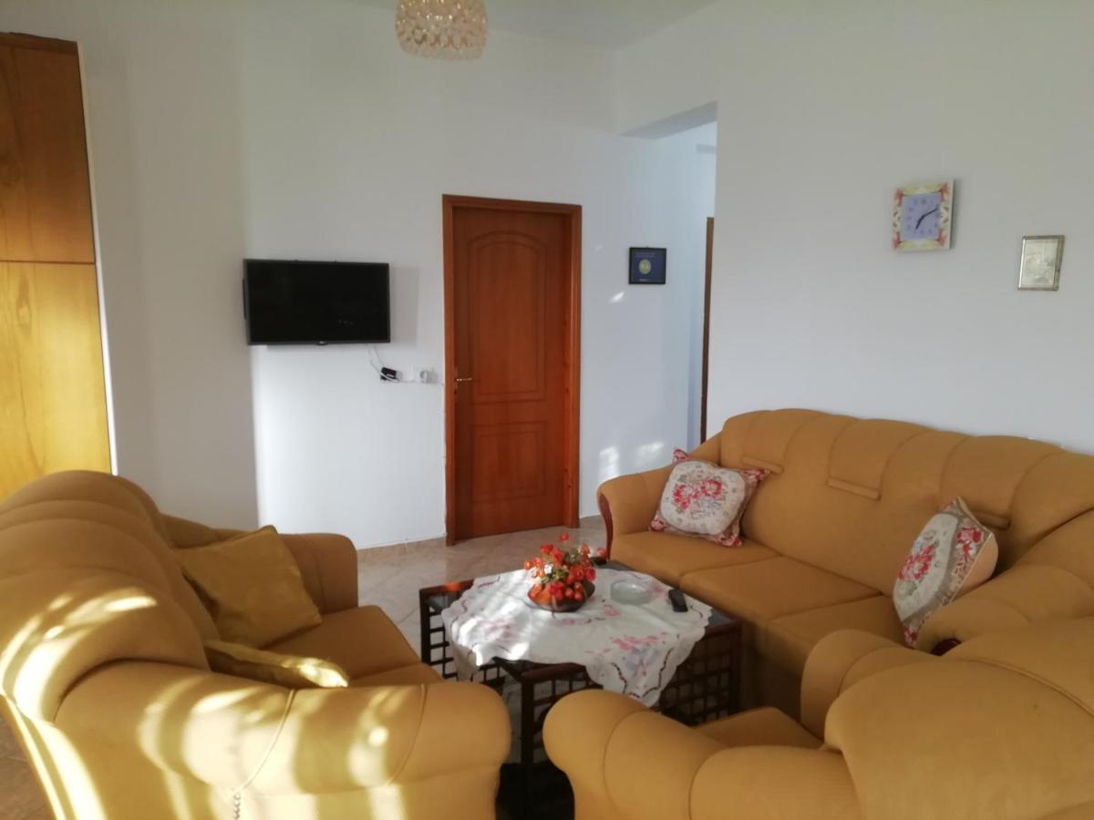 Jonny Guesthouse 사밀 외부 사진